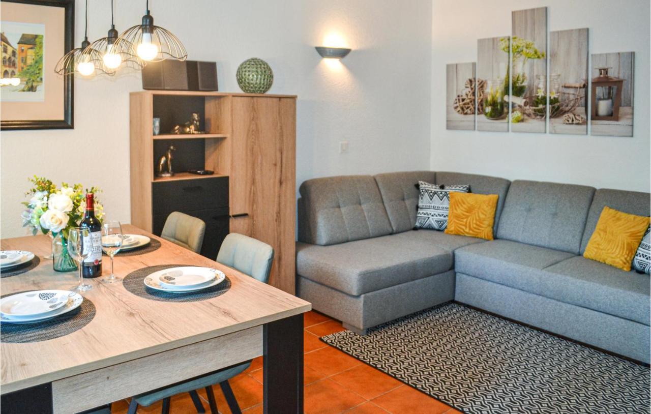 2 Bedroom Nice Home In Vitrac Vitrac  Zewnętrze zdjęcie