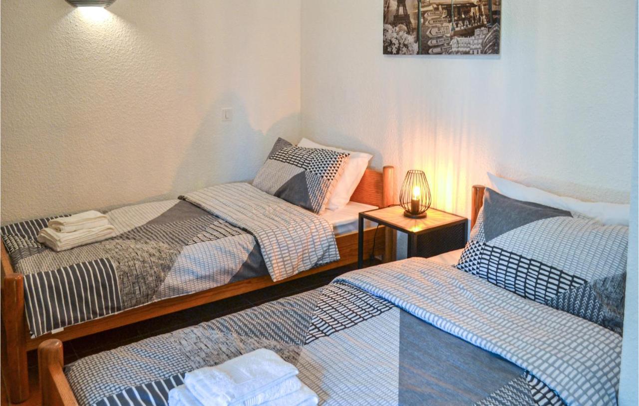 2 Bedroom Nice Home In Vitrac Vitrac  Zewnętrze zdjęcie